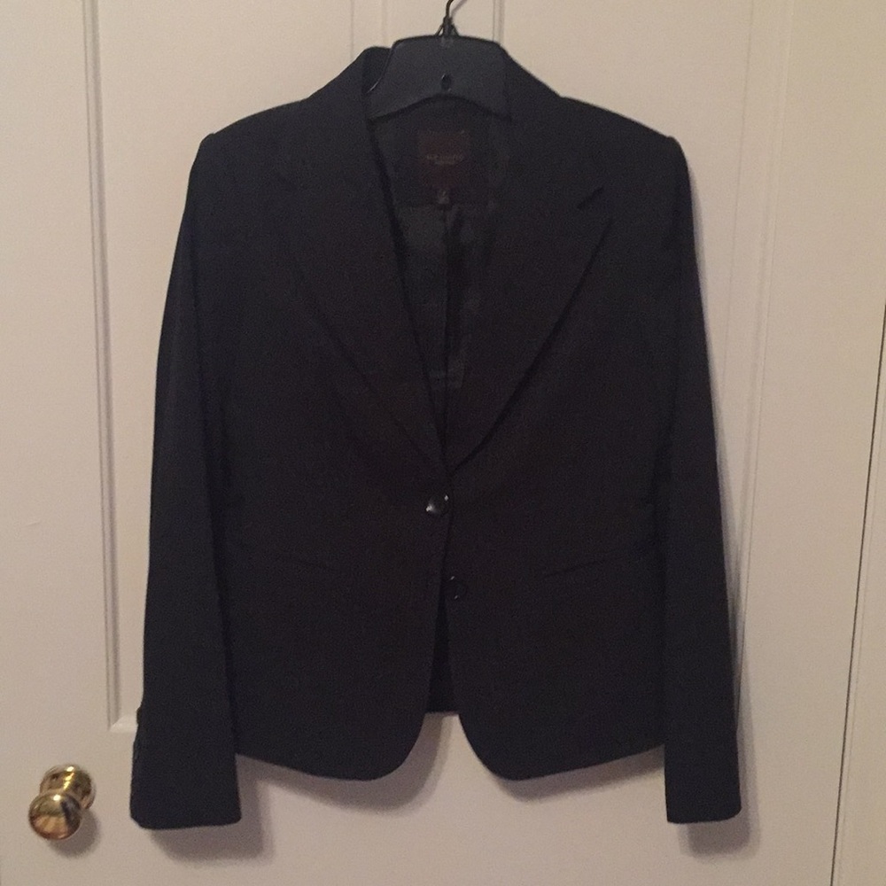 The Limited size 2 suit jacket